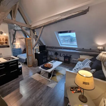 Des Halles Studio Au Coeur Du Centre-ville * Διέππη